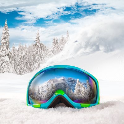 Why You Need Ski Goggles on the Slope - Ski and Sport